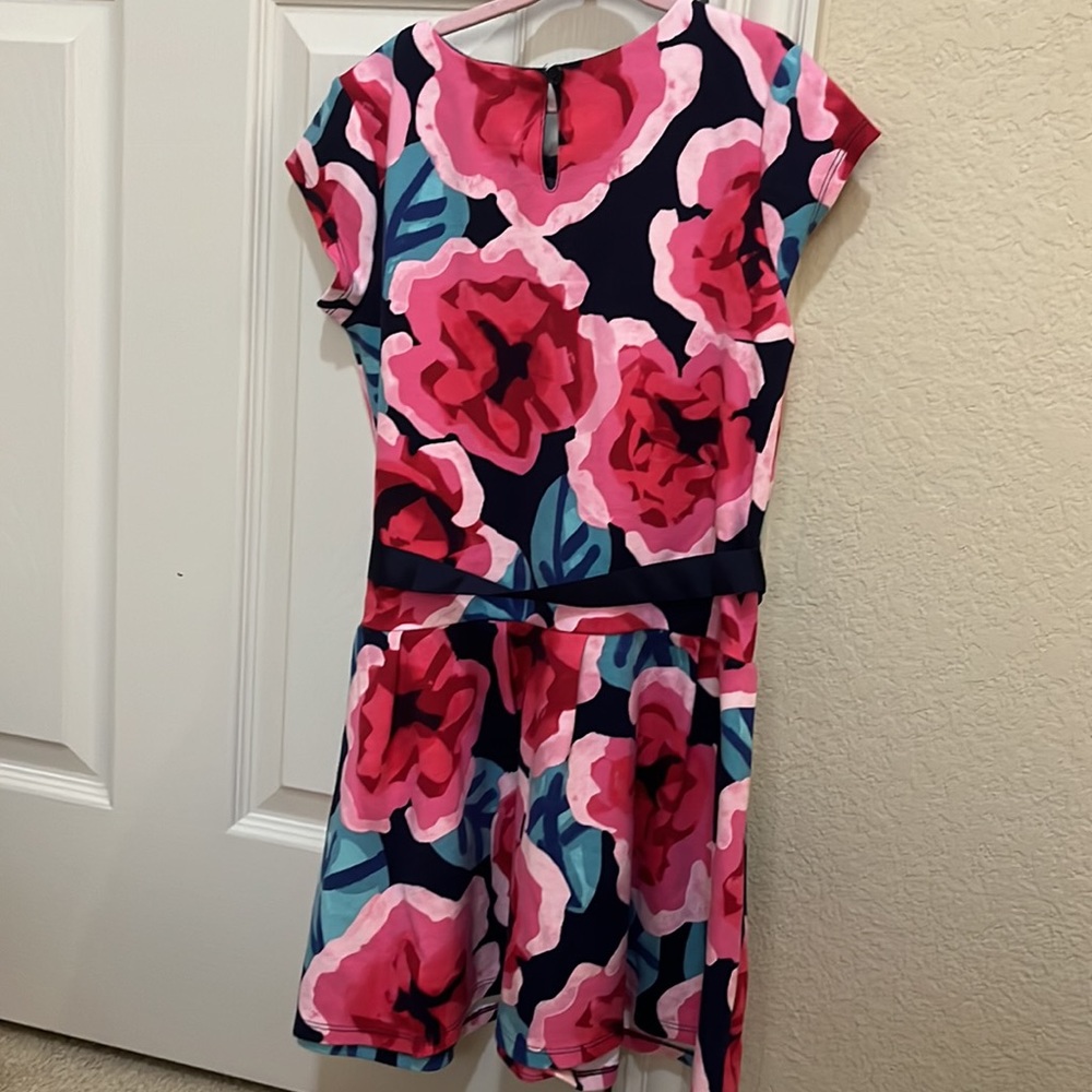 Two summer dresses - Picture 5 of 13